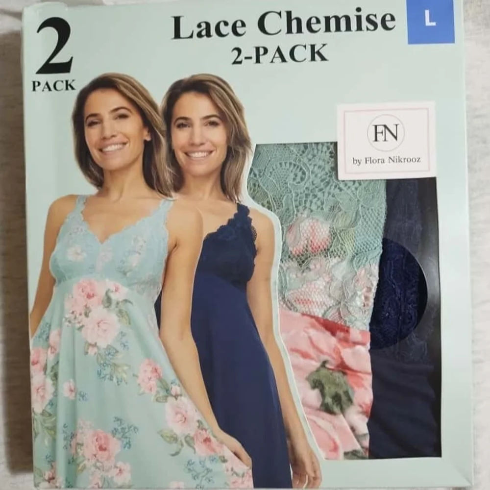 Flora Nikrooz Women's‎ Floral and Navy Lace Pajama Set